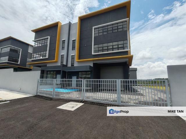 Warehouse for rent in Nilai, Negeri Sembilan