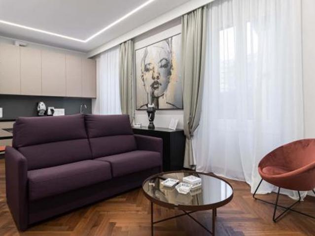 Appartamento in affitto a Municipio 9, Milano