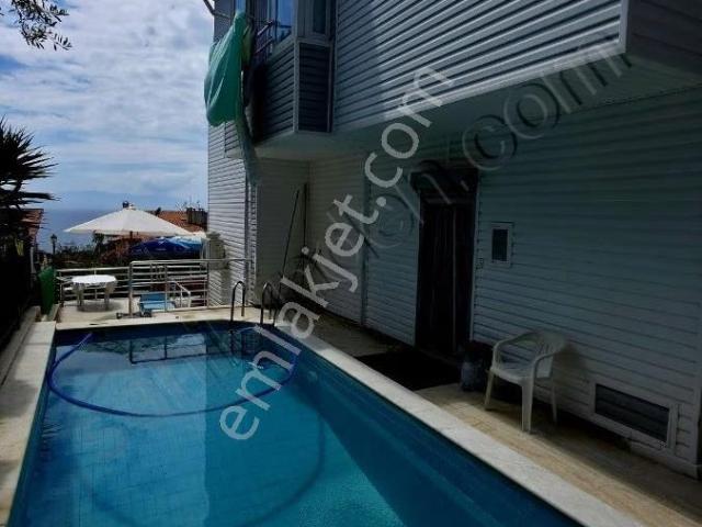 Kuşadasi, Aydin içerisinde satılık Villa
