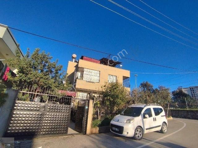 Sariçam, Yıldırım Beyazıt Mahallesi içerisinde satılık Villa