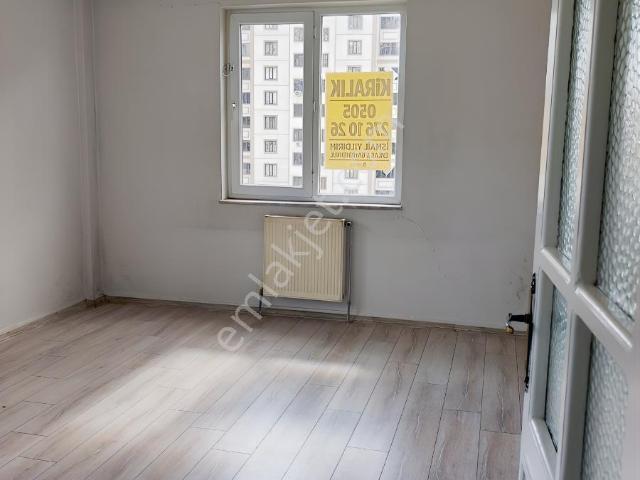 İstiklal Mahallesi, Onikişubat içerisinde kiralık mülk