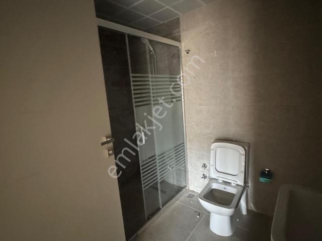 Altınova, Onikişubat içerisinde kiralık mülk