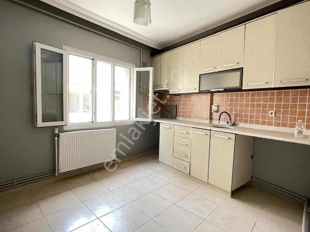 Turgutlu, Manisa içerisinde satılık mülk