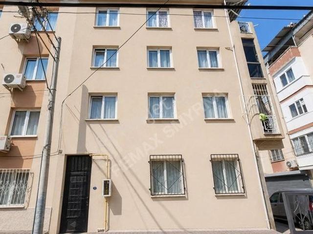 Buca, İzmir içerisinde satılık Bina