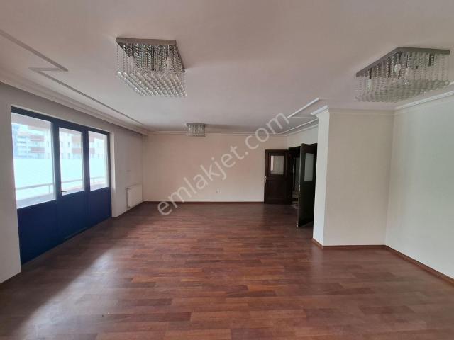 Çankaya, Ankara içerisinde kiralık mülk
