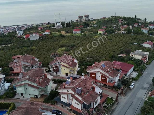 Akçaabat, Trabzon içerisinde satılık Villa