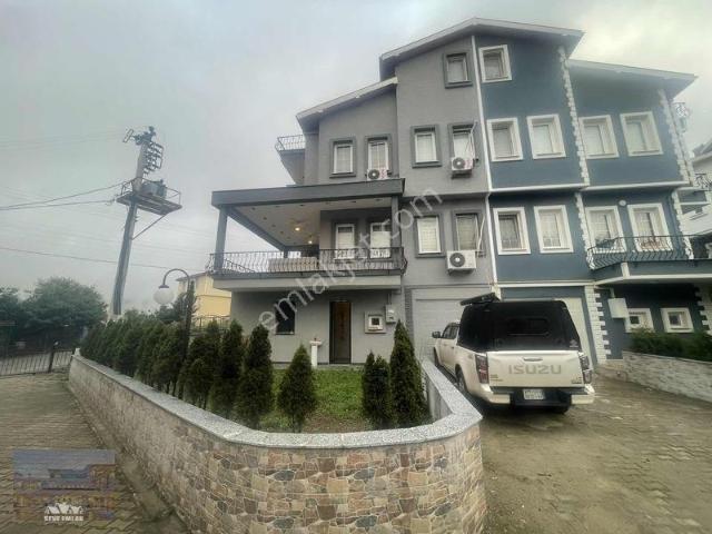 Yıldızlı Mahallesi, Akçaabat içerisinde satılık Villa