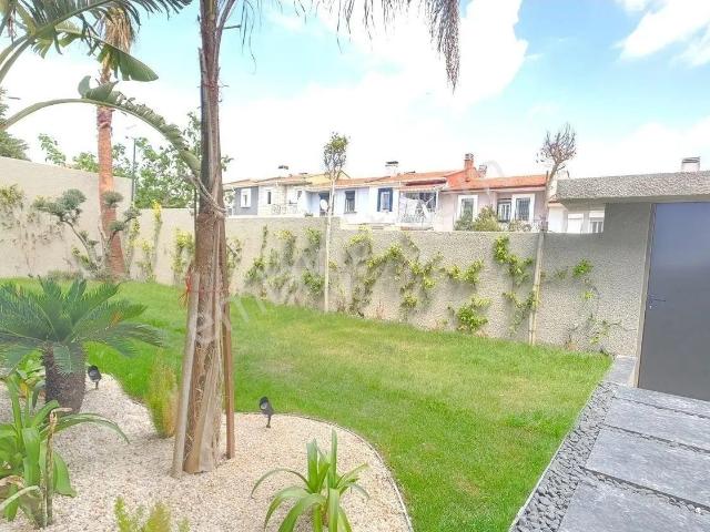 Çeşme, İzmir içerisinde kiralık Villa
