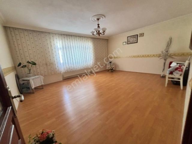 Sincan, Ankara içerisinde satılık mülk
