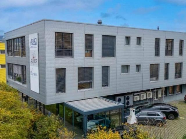 Büro mieten in Belmont-Yverdon, Waadt