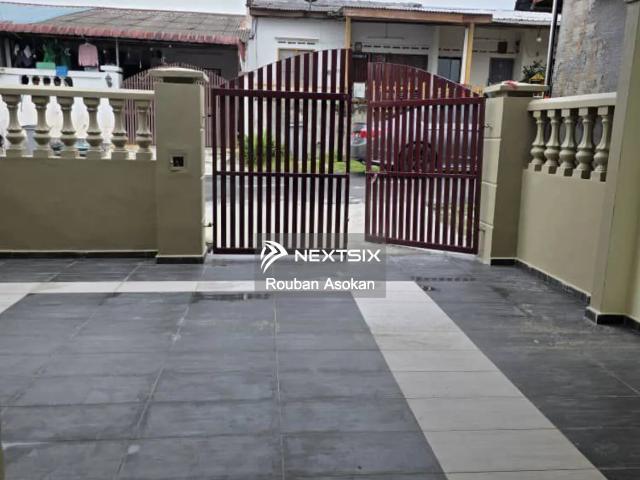 Shop for sale in Johor