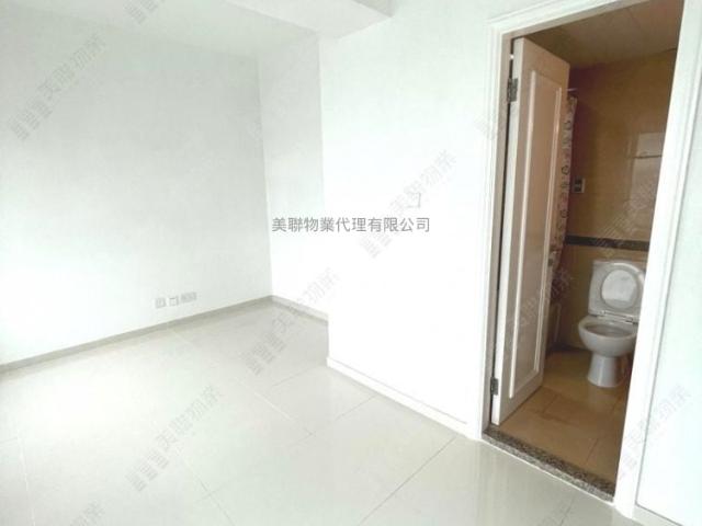 位於 荔枝角 Lai Chi Kok, 香港 Hong Kong, 提供 出售 的 公寓