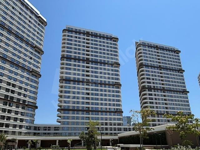 Konak, İzmir içerisinde satılık mülk