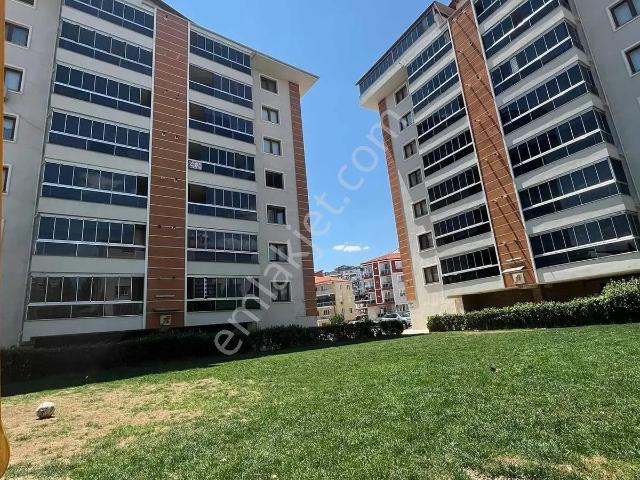 Uşak Merkez, Uşak içerisinde satılık mülk
