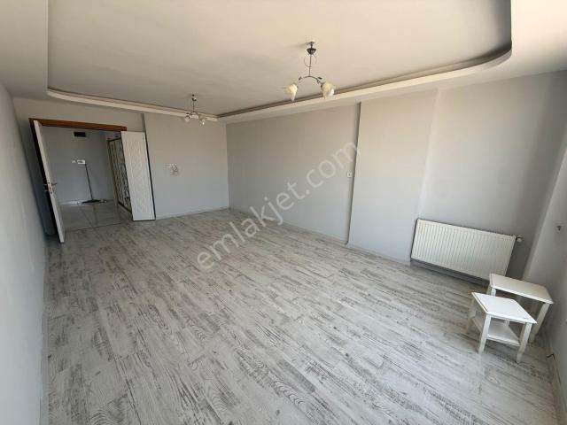 Şanliurfa içerisinde kiralık mülk
