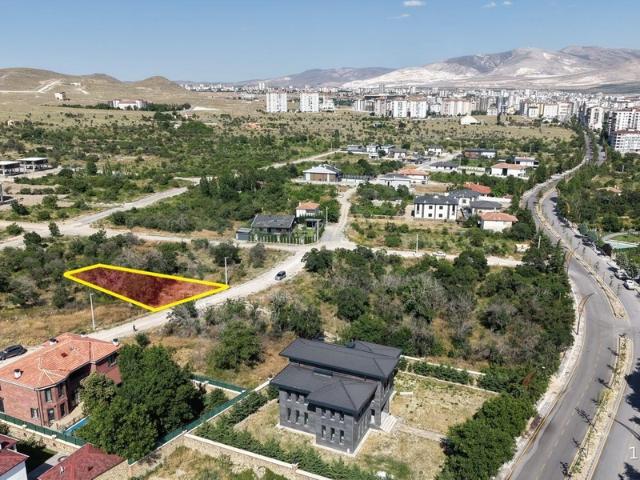 Fertek Mahallesi, Niğde Merkez içerisinde satılık Arsa