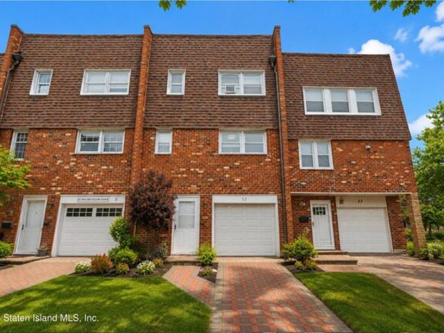 Condo for sale in Arverne, New York