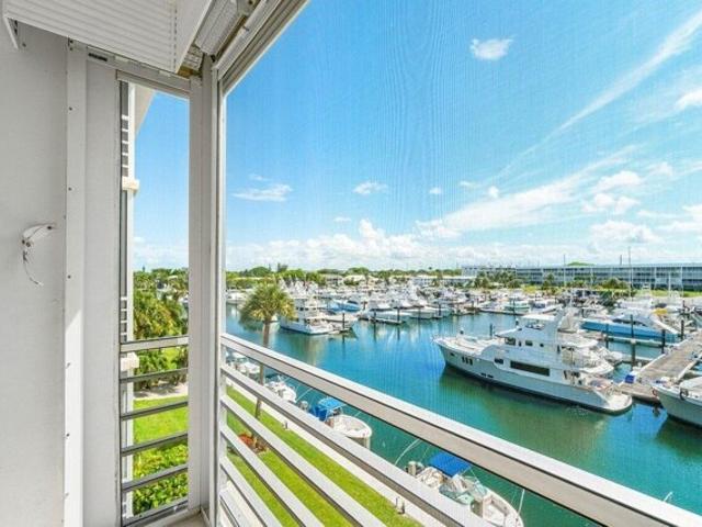 Condo for sale in North Palm Beach