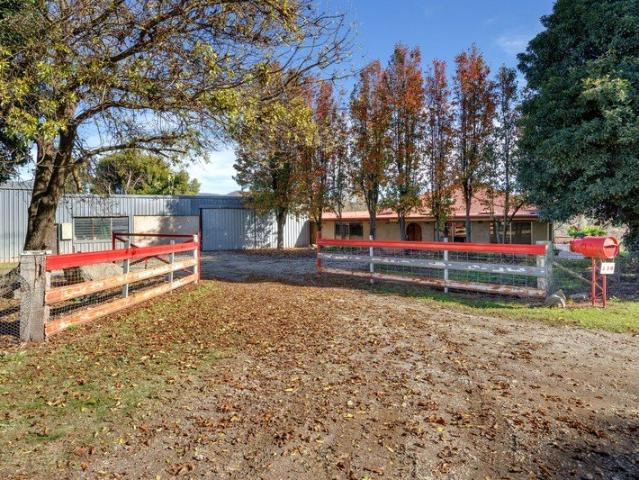 House for sale in Yackandandah, Victoria
