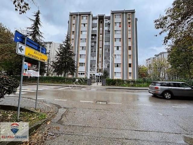 İzmit, Kocaeli içerisinde satılık mülk