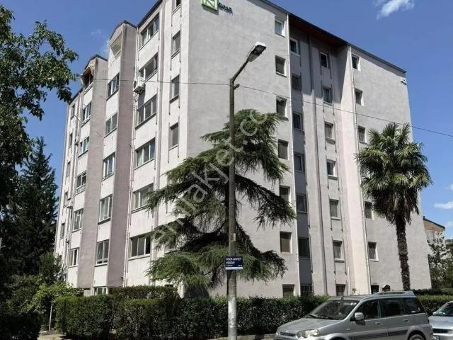 İzmit, Kocaeli içerisinde kiralık mülk