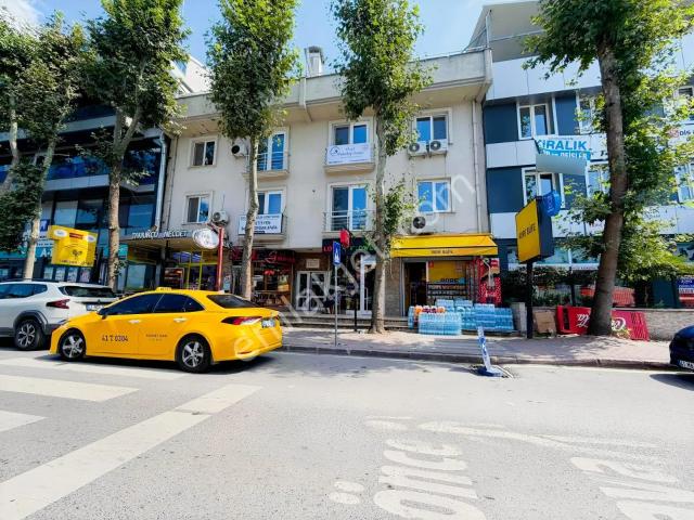 İzmit, Kocaeli içerisinde kiralık mülk