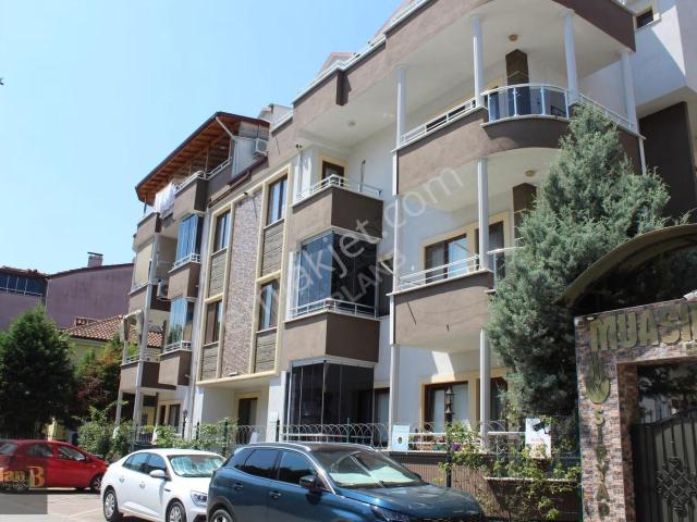 İzmit, Kocaeli içerisinde satılık mülk