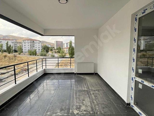 Yenimahalle, Ankara içerisinde satılık mülk