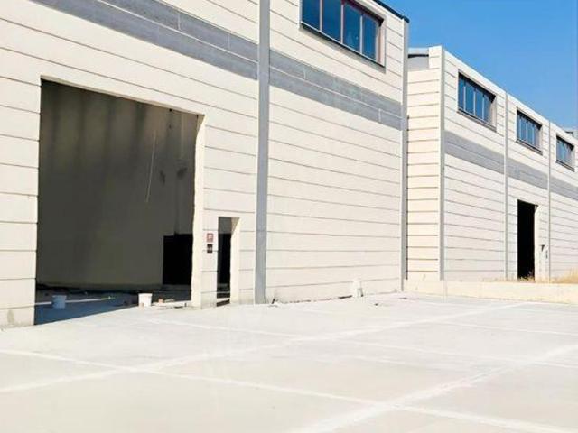 Yakacık Mahallesi, Yenimahalle içerisinde satılık Dükkan