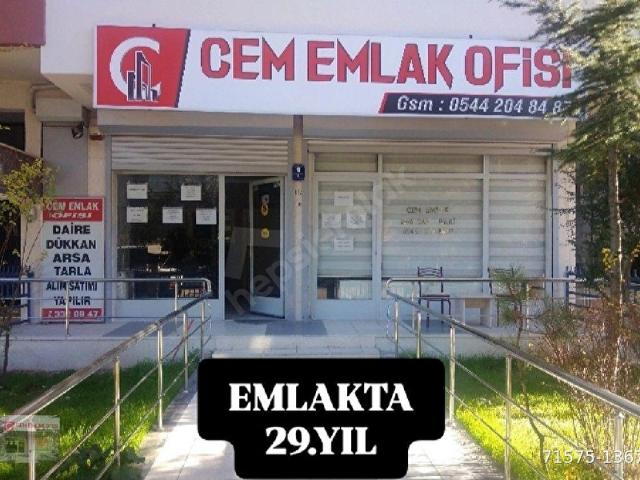 Yakacık Mahallesi, Yenimahalle içerisinde satılık Bina