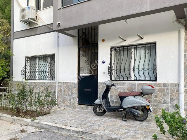 Yakakent Mahallesi, Çiğli içerisinde satılık mülk