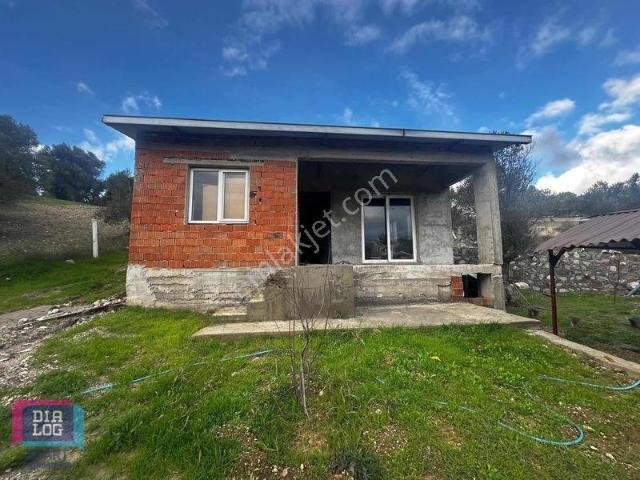 Yakaköy Mahallesi, Bornova içerisinde satılık Villa