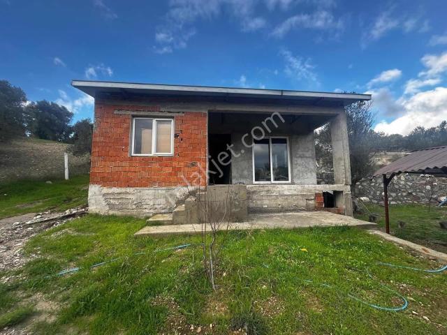 Yakaköy Mahallesi, Bornova içerisinde satılık Villa