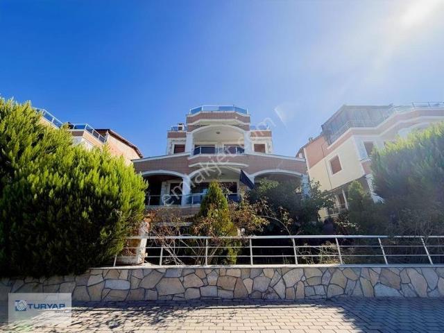 Aliağa içerisinde kiralık Villa