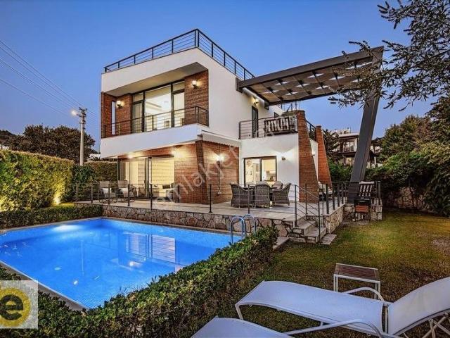 Bodrum, Muğla içerisinde satılık Villa