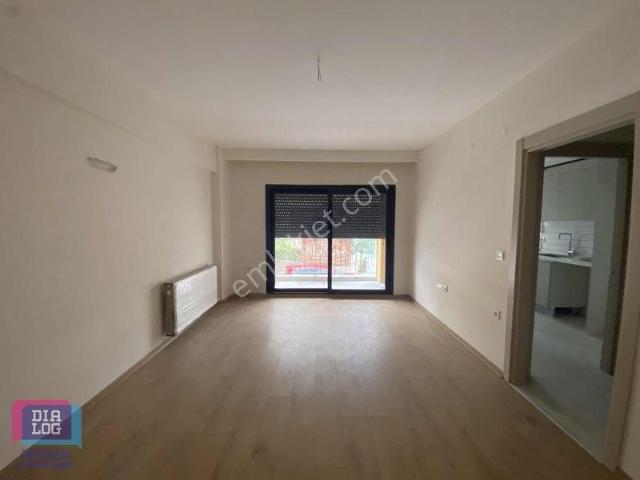 Karşiyaka, İzmir içerisinde kiralık mülk