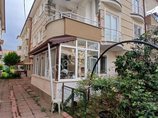 32 Evler, Karasu içerisinde satılık mülk