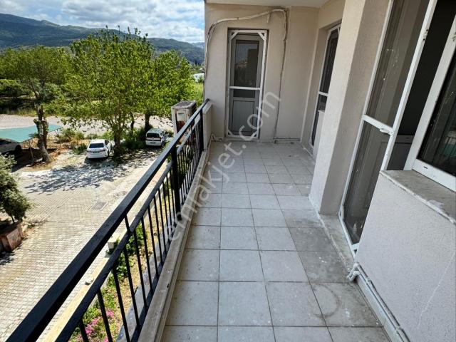 Güzelbahçe, İzmir içerisinde kiralık mülk