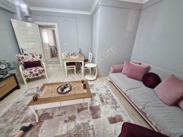 Karşiyaka, İzmir içerisinde satılık mülk