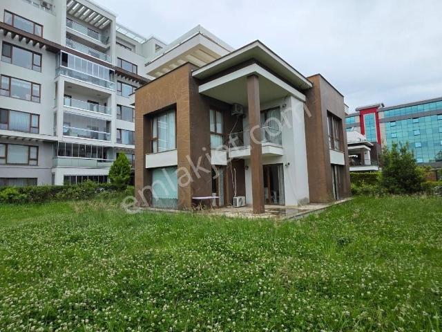 Trabzon içerisinde satılık Villa