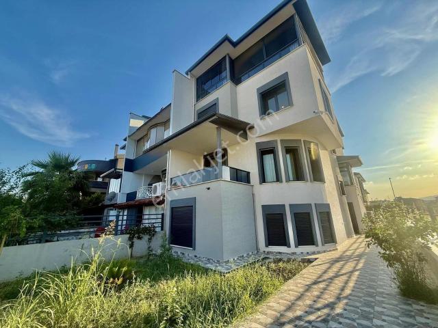 Edremit, Balikesir içerisinde satılık Villa