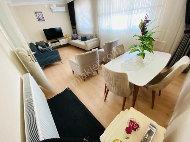 Akhisar, Manisa içerisinde satılık mülk