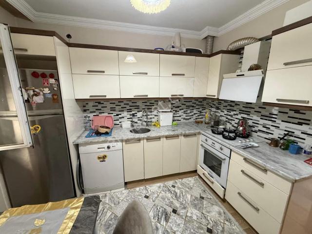Akhisar, Manisa içerisinde satılık mülk
