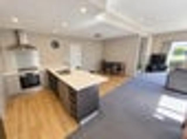 House for rent in Chaslands, Canterbury