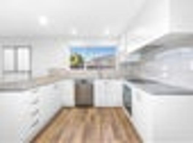 House for rent in Chaslands, Canterbury