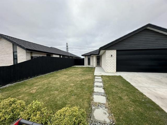 House for rent in Yaldhurst Village, Christchurch