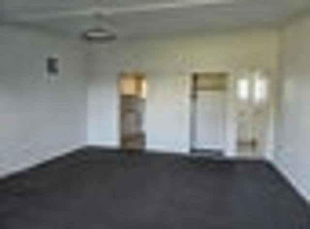 Apartment for rent in Chaslands, Canterbury