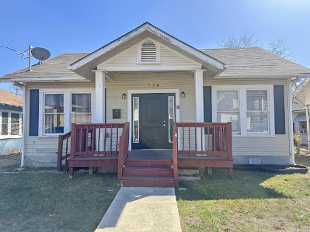 House for sale in Leesville, Texas