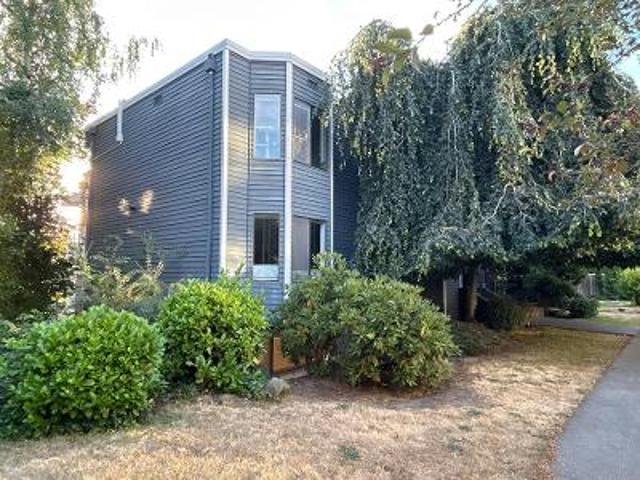 Condo for sale in Seattle, Washington