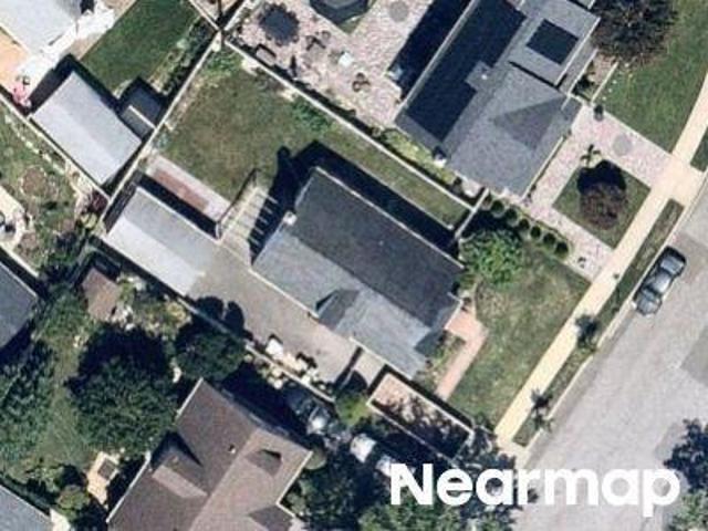 House for sale in North New Hyde Park, Nassau County